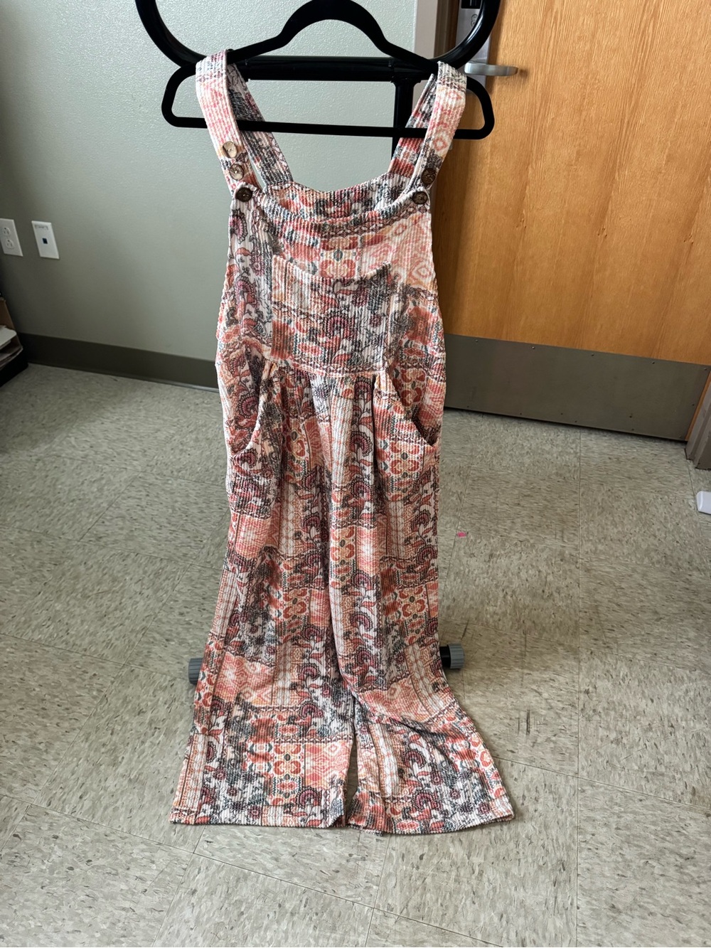 Blakeley XS Floral overalls- Coral, Cream, Gray